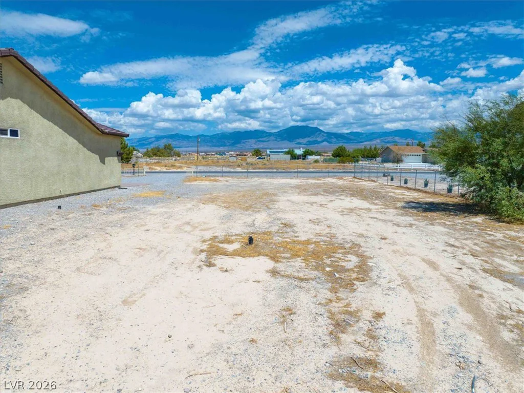 2101 Dandelion, Pahrump, NV 89048