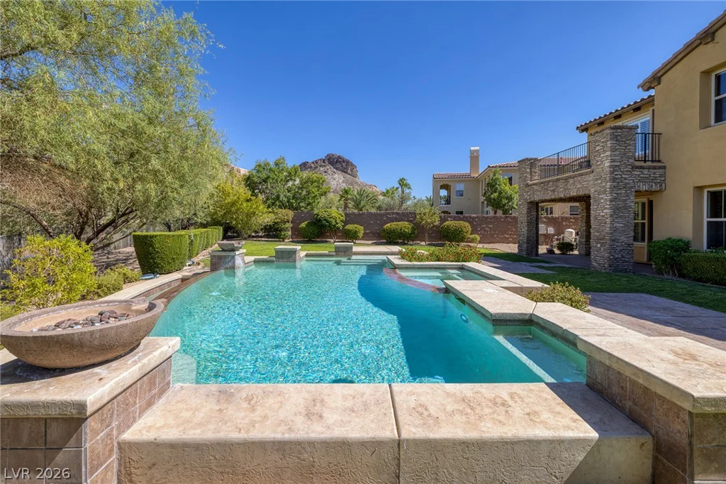 30 Benevolo, Henderson, NV 89011