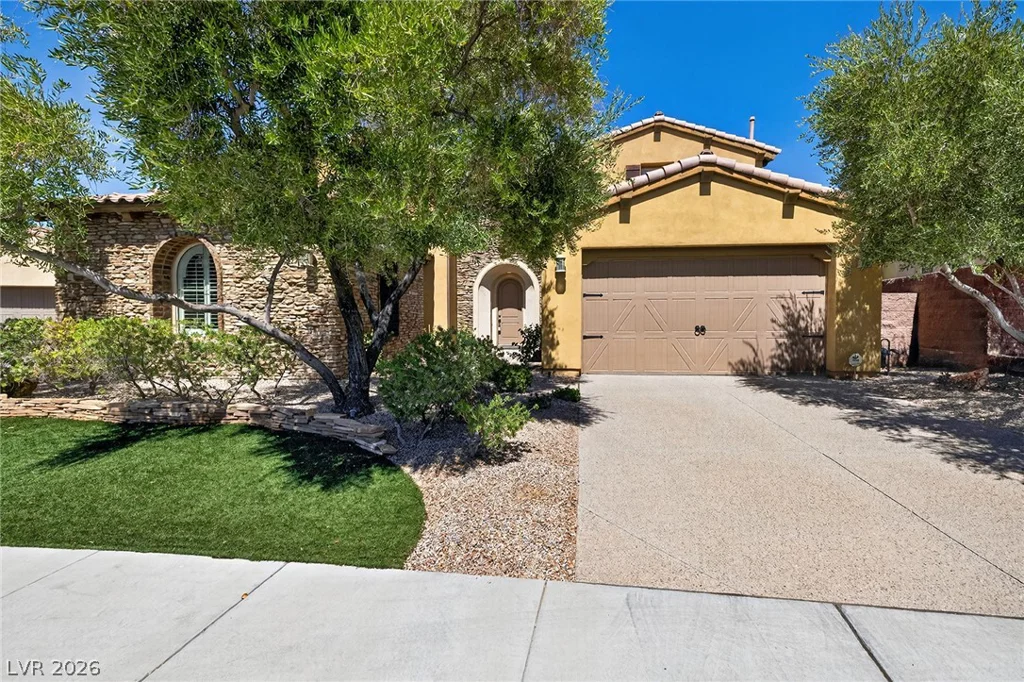 30 Benevolo, Henderson, NV 89011
