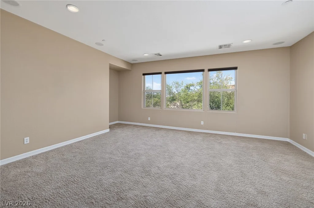 30 Benevolo, Henderson, NV 89011