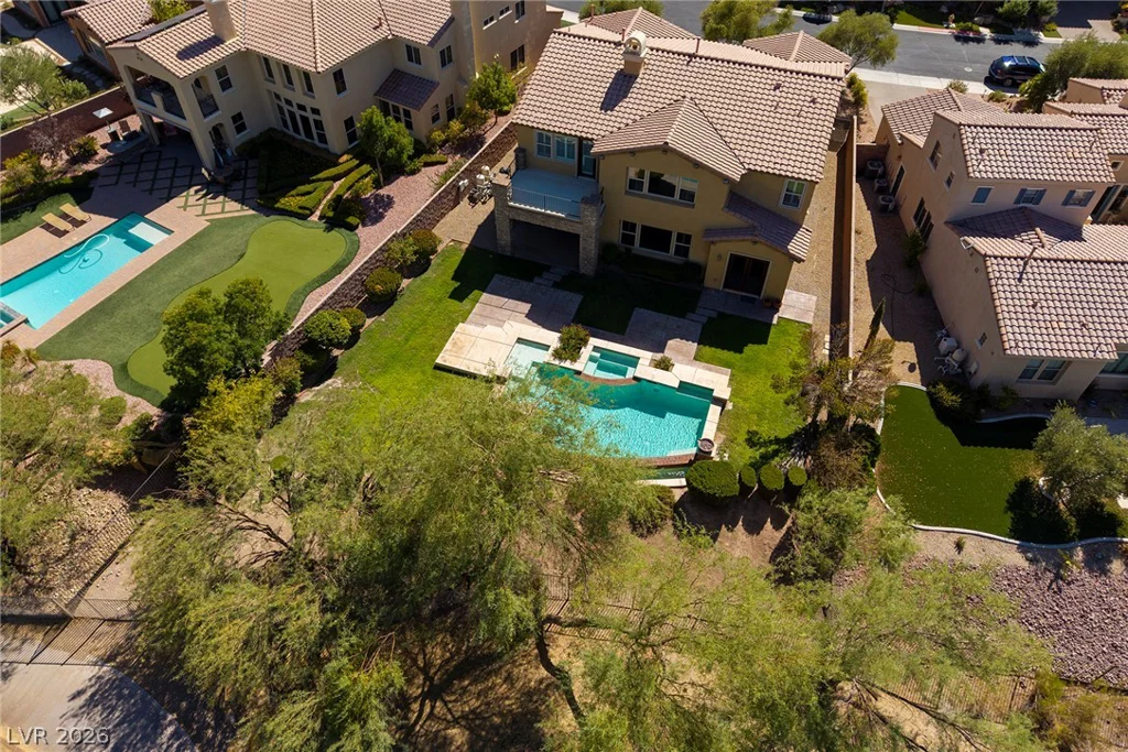 30 Benevolo, Henderson, NV 89011