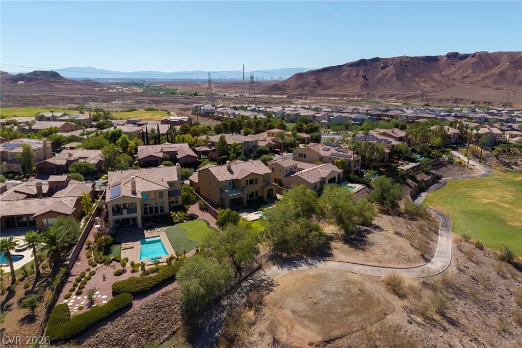 30 Benevolo, Henderson, NV 89011