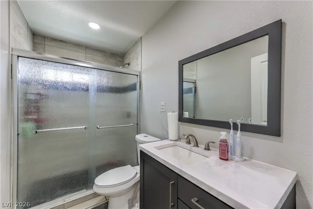 4401 Dover, Las Vegas, NV 89107