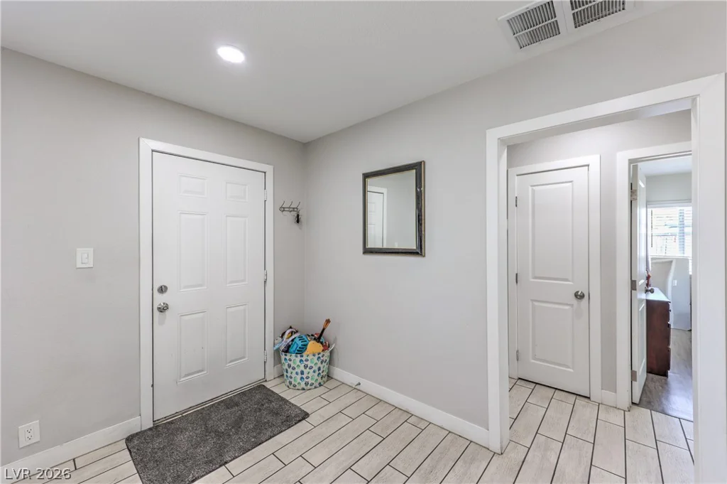 4401 Dover, Las Vegas, NV 89107