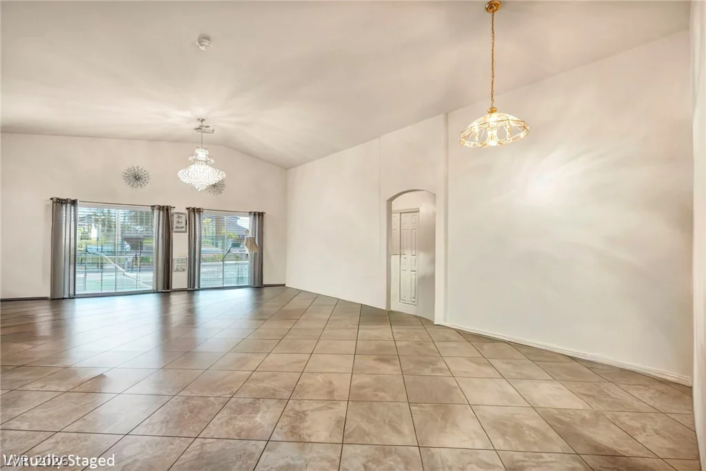 4613 Mohawk River, North Las Vegas, NV 89031