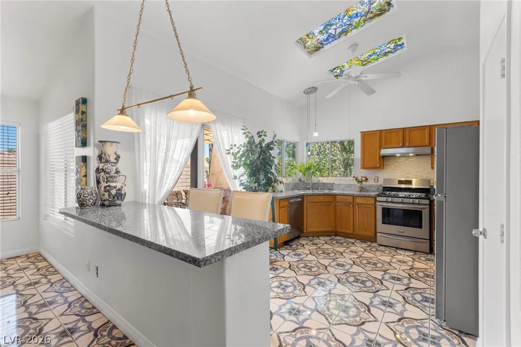 924 Ashurst, Henderson, NV 89011