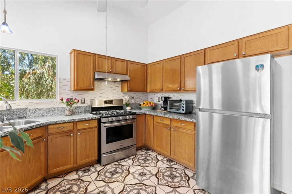 924 Ashurst, Henderson, NV 89011