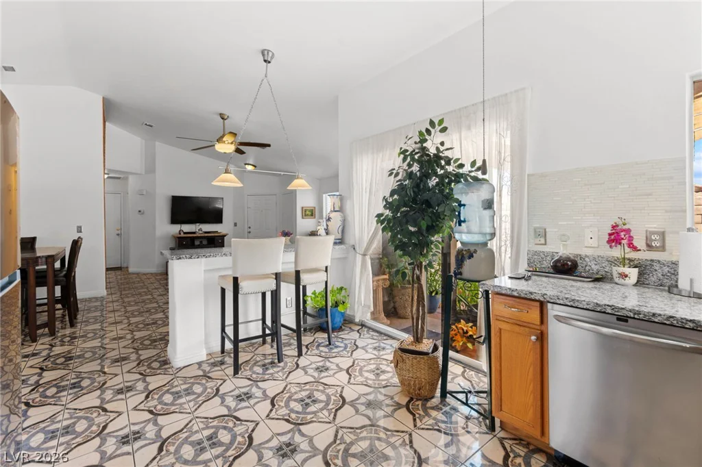 924 Ashurst, Henderson, NV 89011