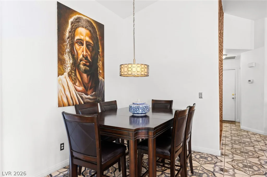 924 Ashurst, Henderson, NV 89011