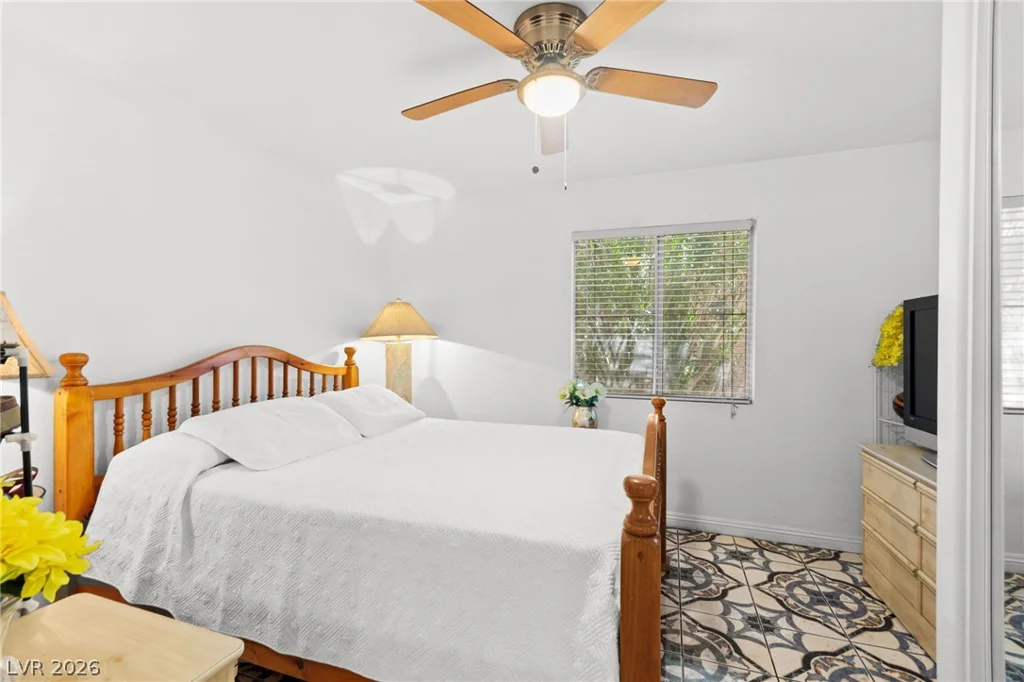 924 Ashurst, Henderson, NV 89011