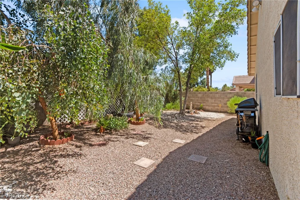 924 Ashurst, Henderson, NV 89011