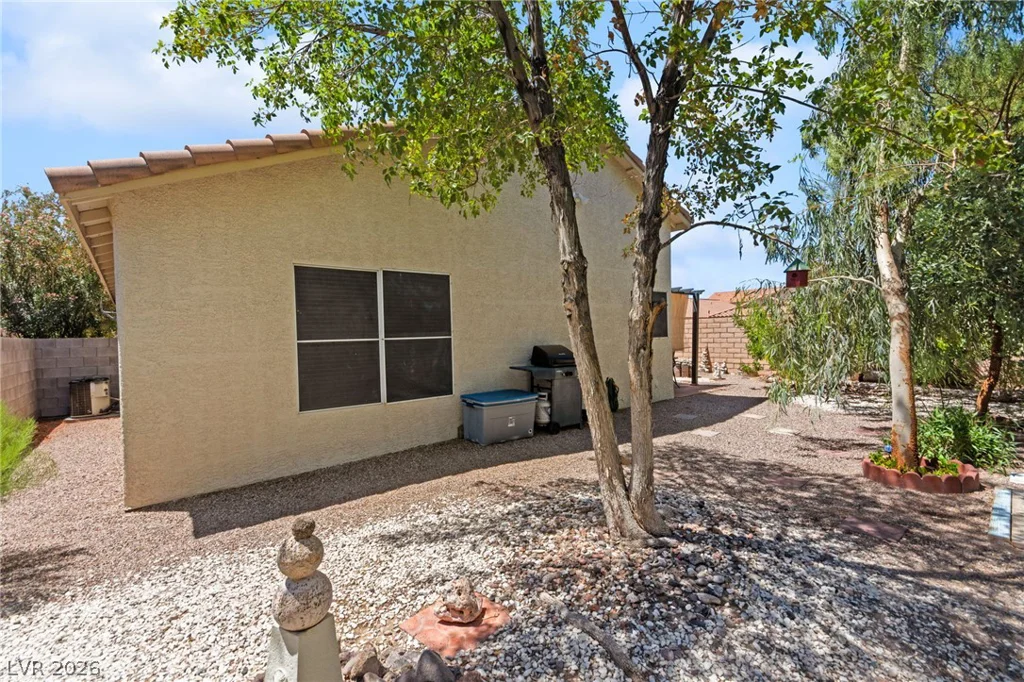 924 Ashurst, Henderson, NV 89011