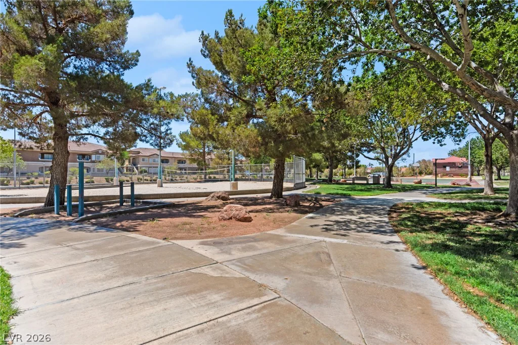 924 Ashurst, Henderson, NV 89011