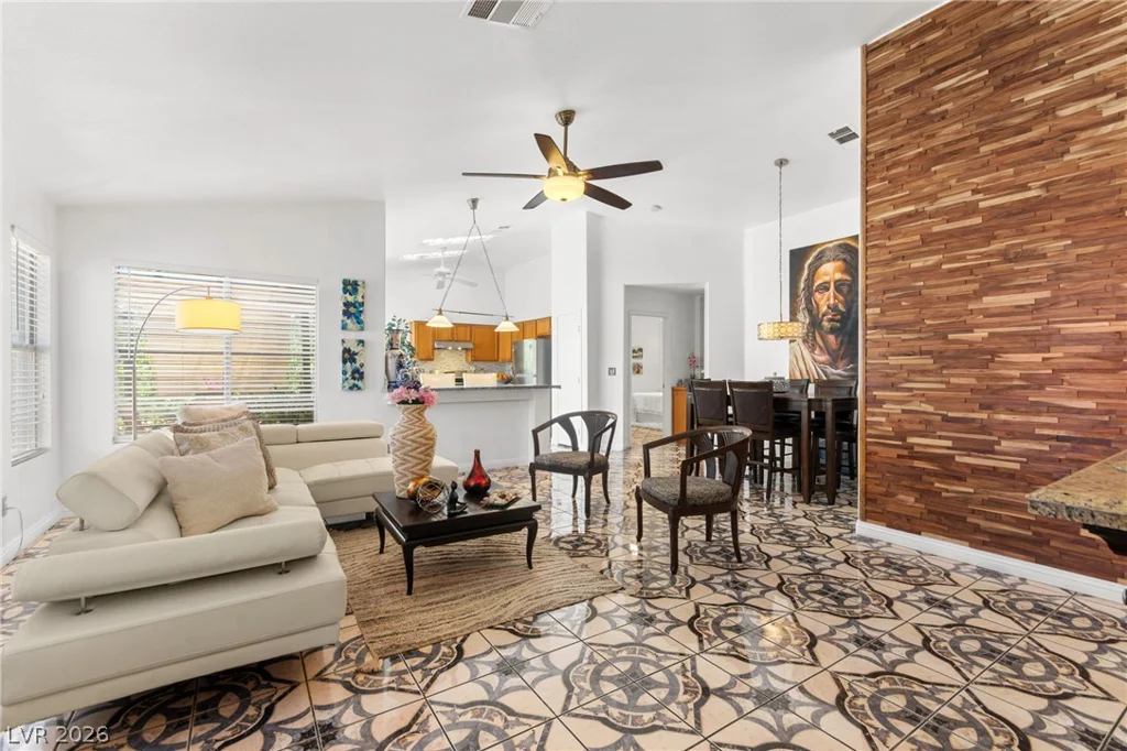 924 Ashurst, Henderson, NV 89011