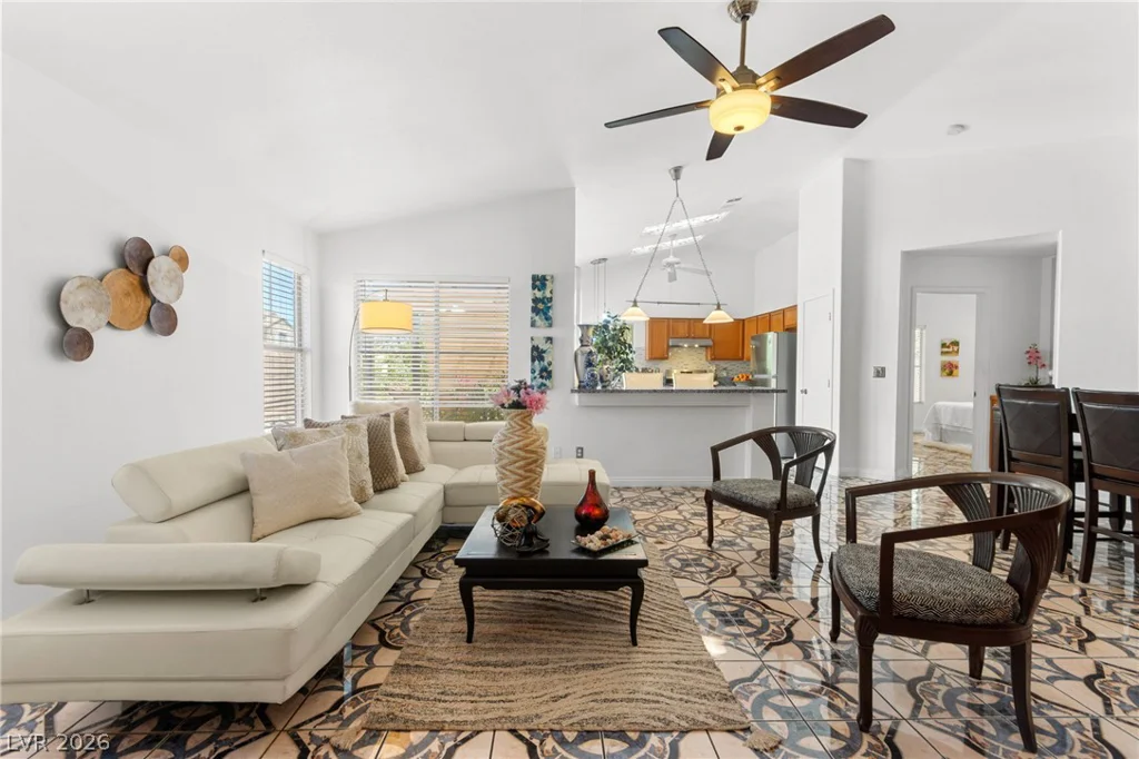 924 Ashurst, Henderson, NV 89011