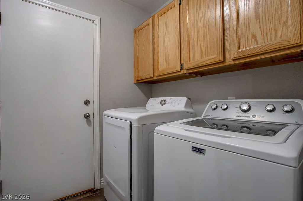 1800 Torrey Pines, Las Vegas, NV 89108