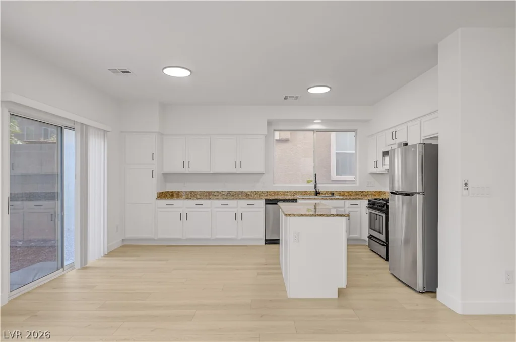 9553 Cabot Falls, Las Vegas, NV 89149