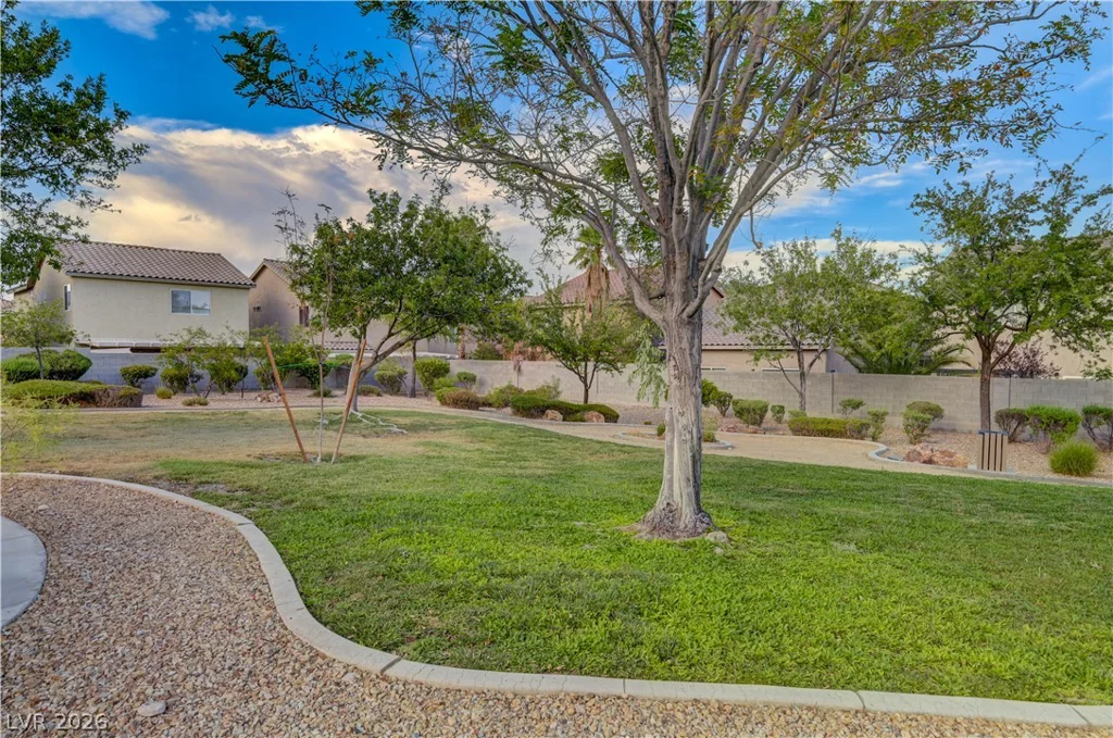 9553 Cabot Falls, Las Vegas, NV 89149