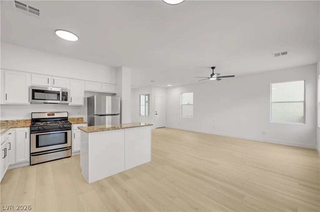 9553 Cabot Falls, Las Vegas, NV 89149