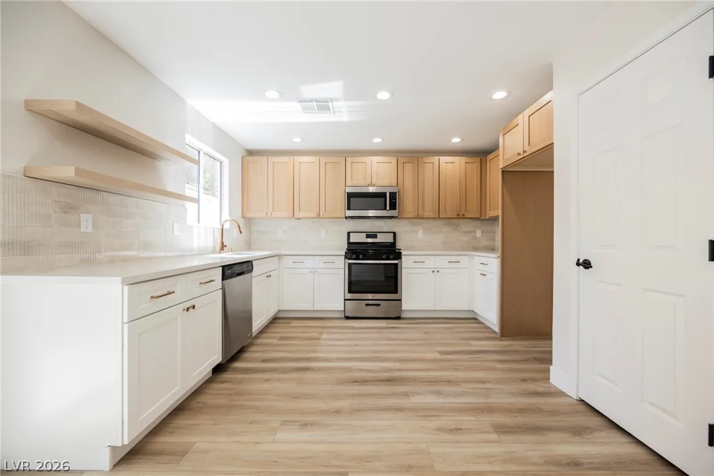 11978 Camden Brook, Las Vegas, NV 89183