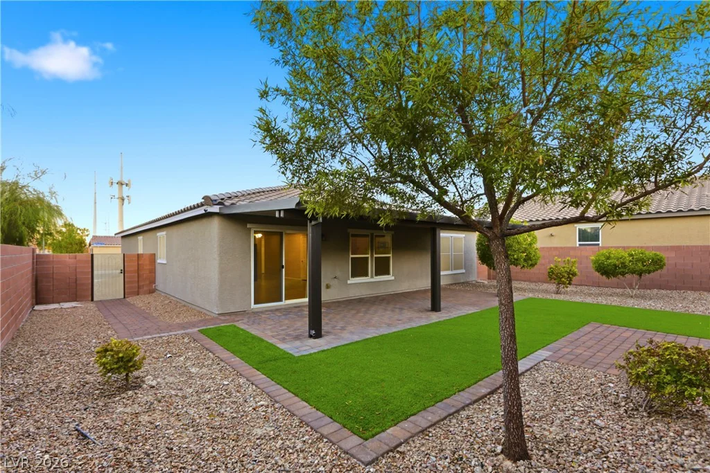 2421 Wild Onion, North Las Vegas, NV 89030