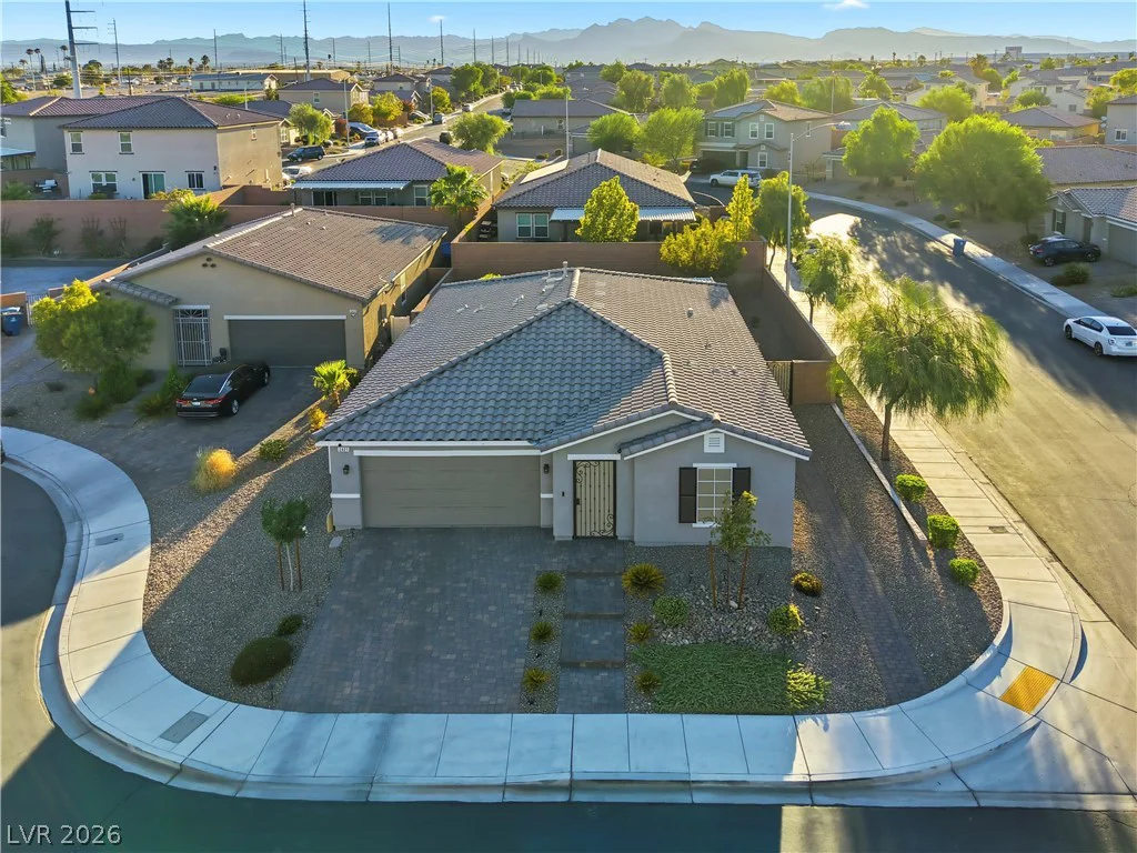 2421 Wild Onion, North Las Vegas, NV 89030