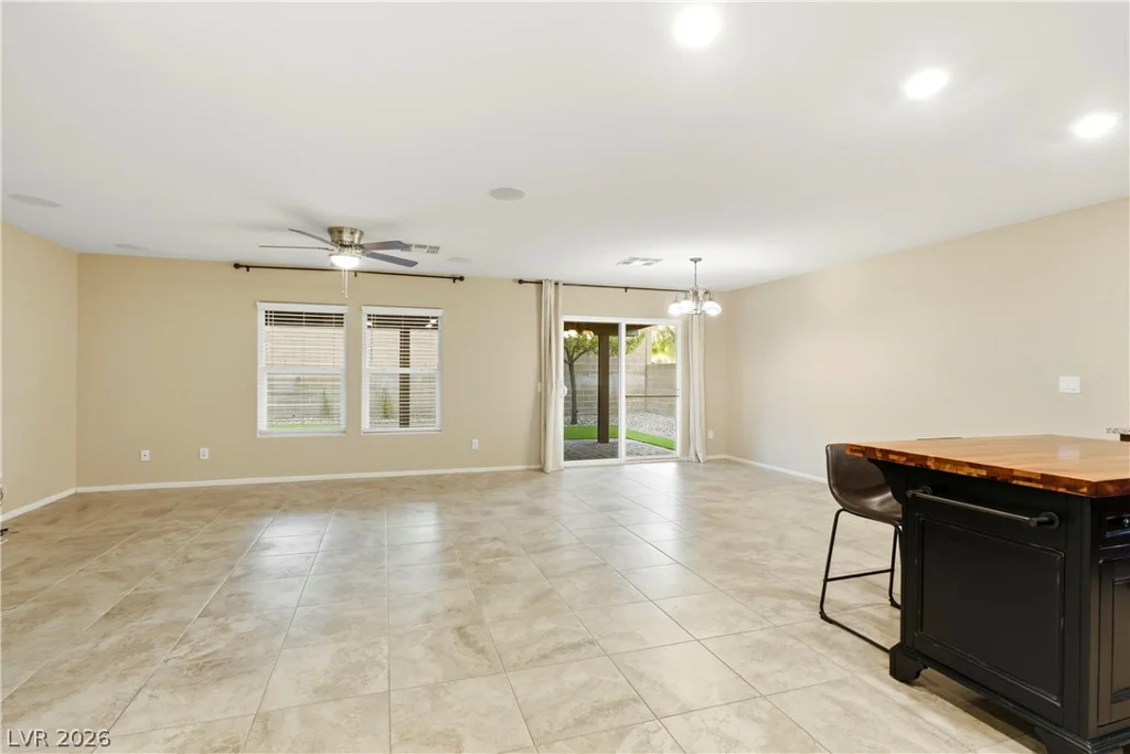 2421 Wild Onion, North Las Vegas, NV 89030