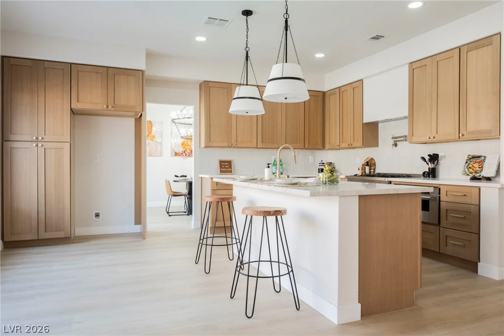3329 Giliam, Las Vegas, NV 89129