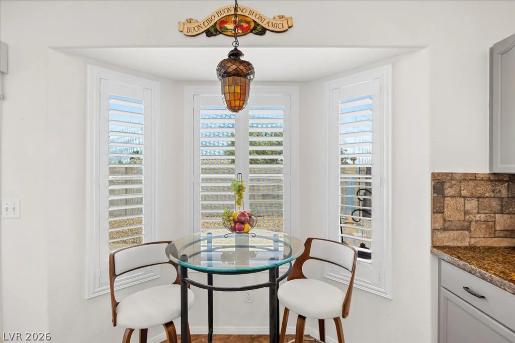 840 Holly Lake, Henderson, NV 89002