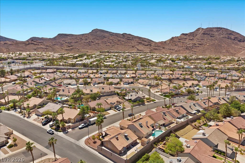 840 Holly Lake, Henderson, NV 89002