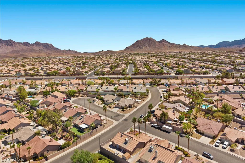 840 Holly Lake, Henderson, NV 89002