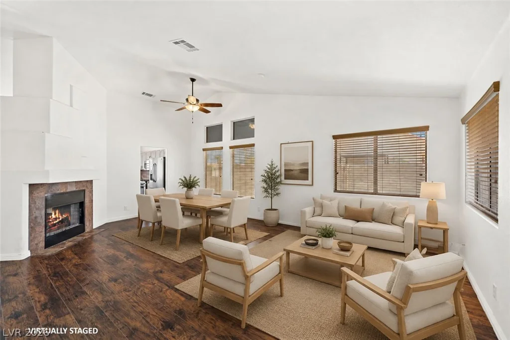 840 Holly Lake, Henderson, NV 89002