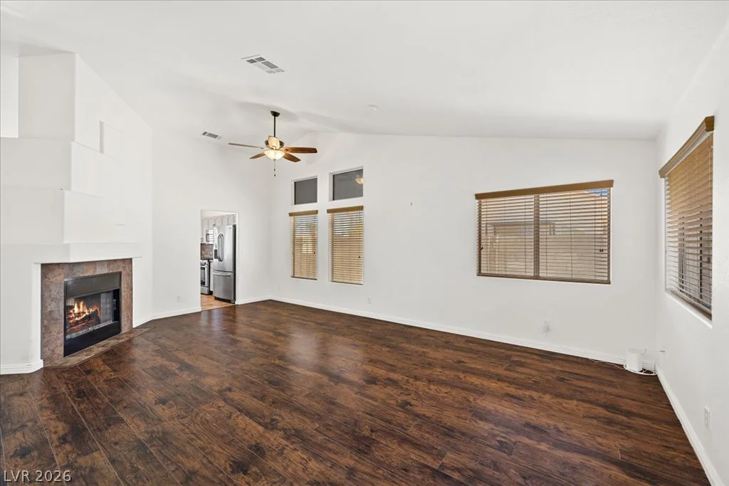 840 Holly Lake, Henderson, NV 89002