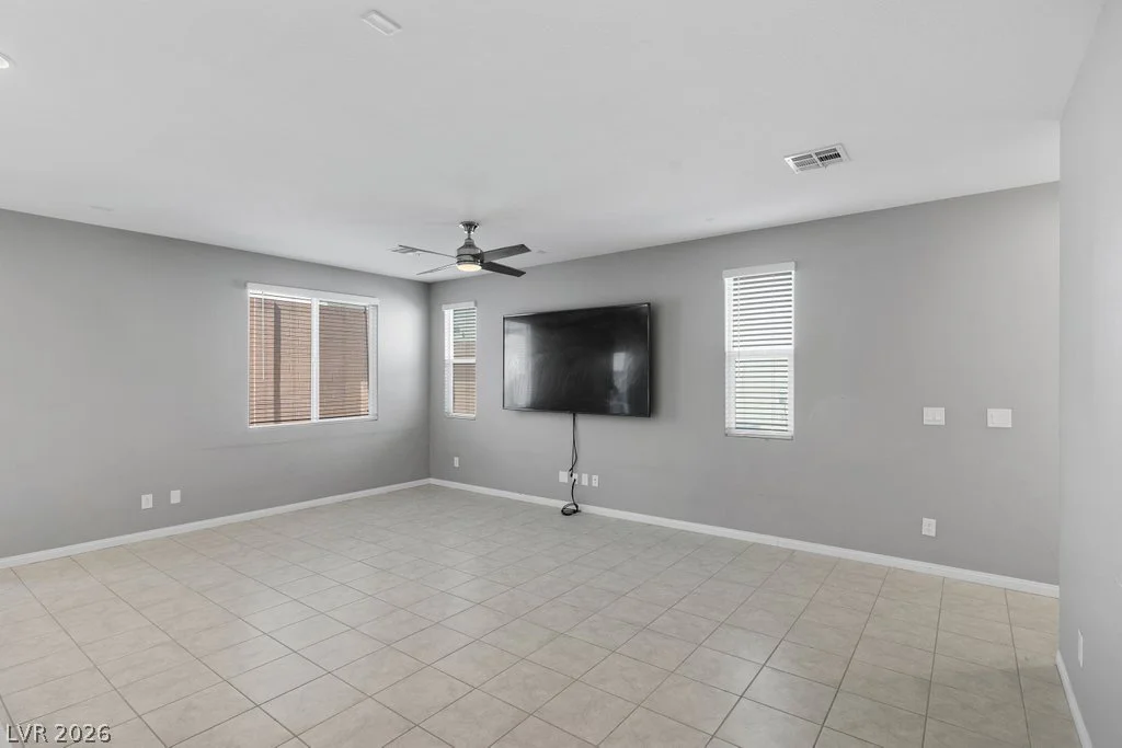 364 Free Fall, North Las Vegas, NV 89084