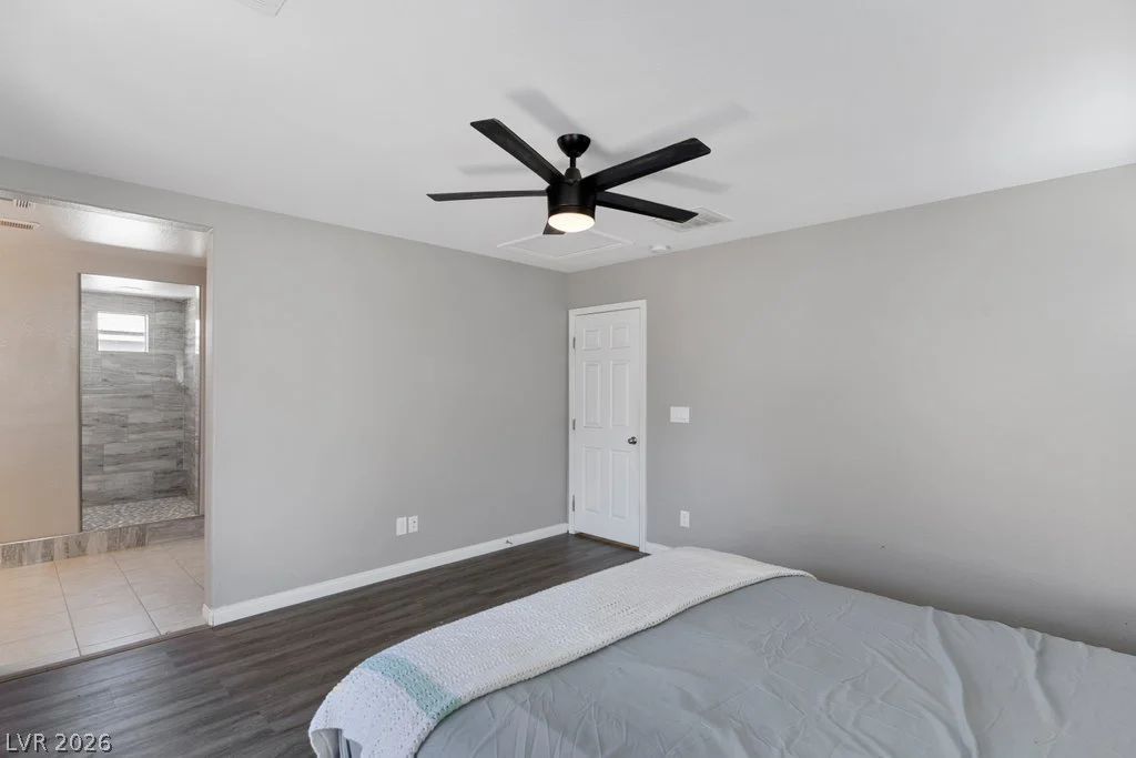 364 Free Fall, North Las Vegas, NV 89084