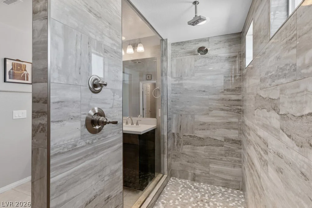 364 Free Fall, North Las Vegas, NV 89084