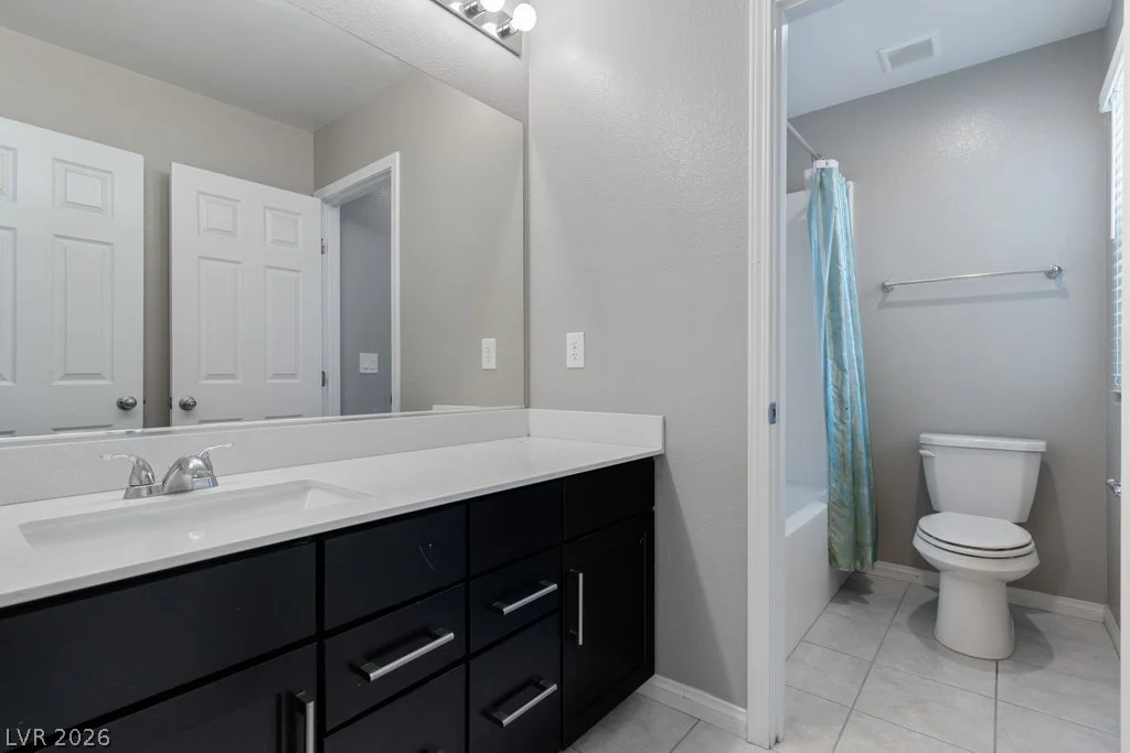 364 Free Fall, North Las Vegas, NV 89084