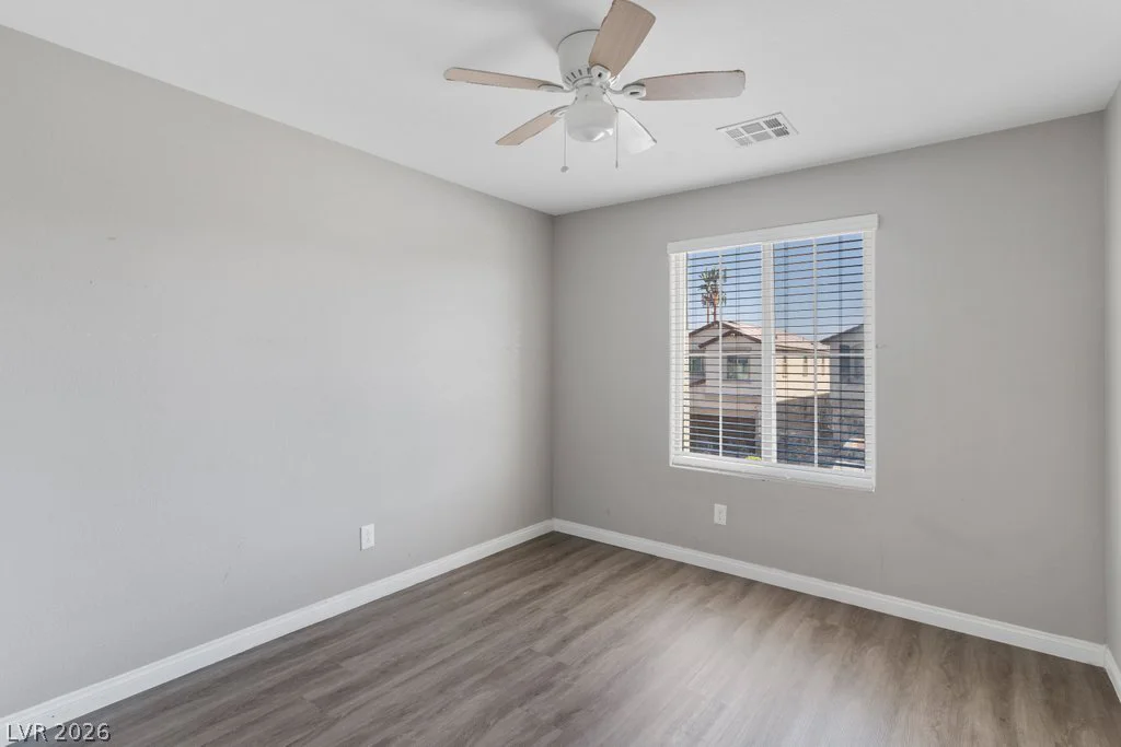364 Free Fall, North Las Vegas, NV 89084