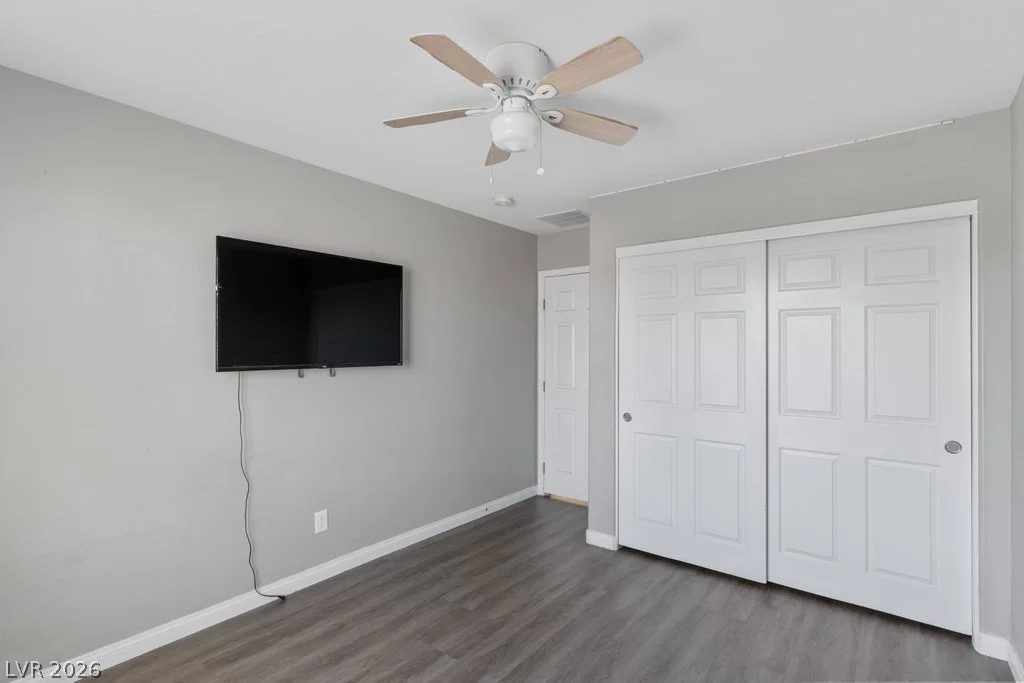 364 Free Fall, North Las Vegas, NV 89084