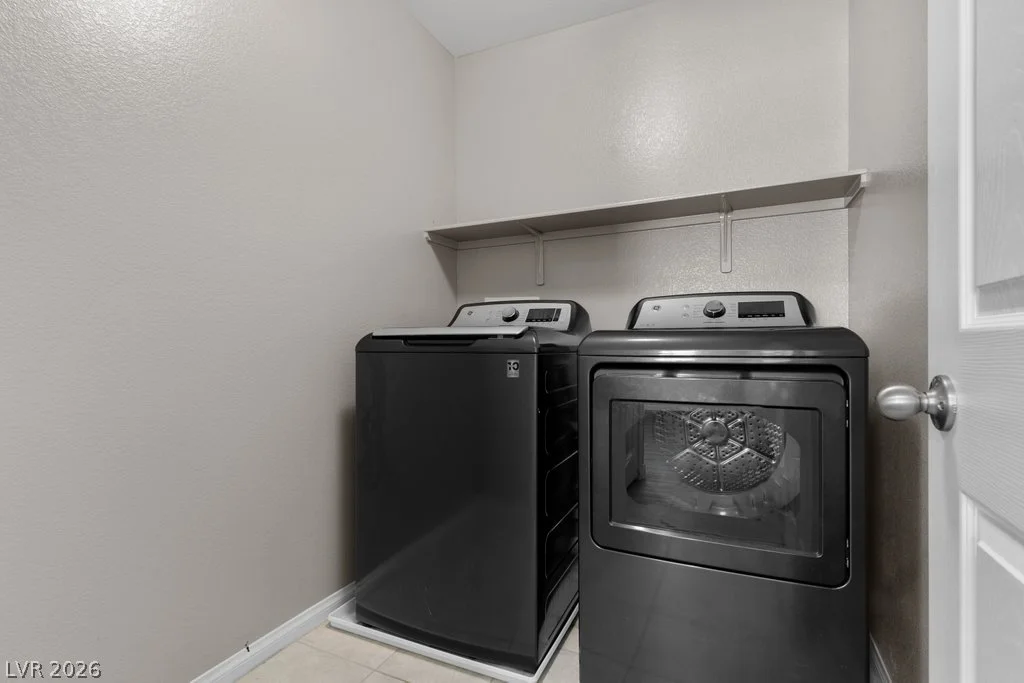 364 Free Fall, North Las Vegas, NV 89084