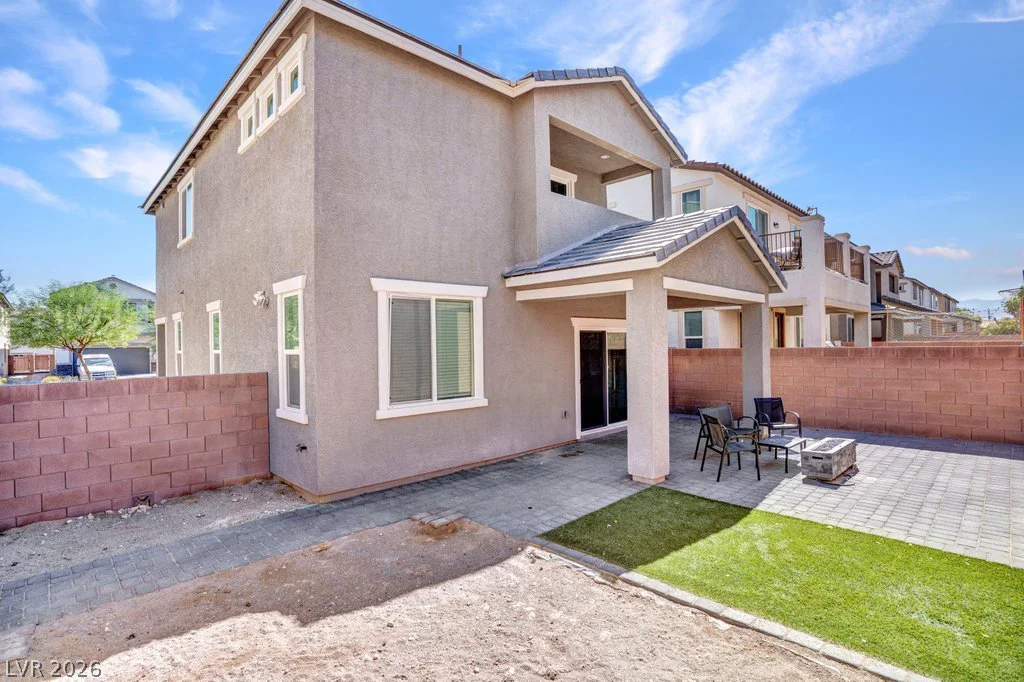 364 Free Fall, North Las Vegas, NV 89084