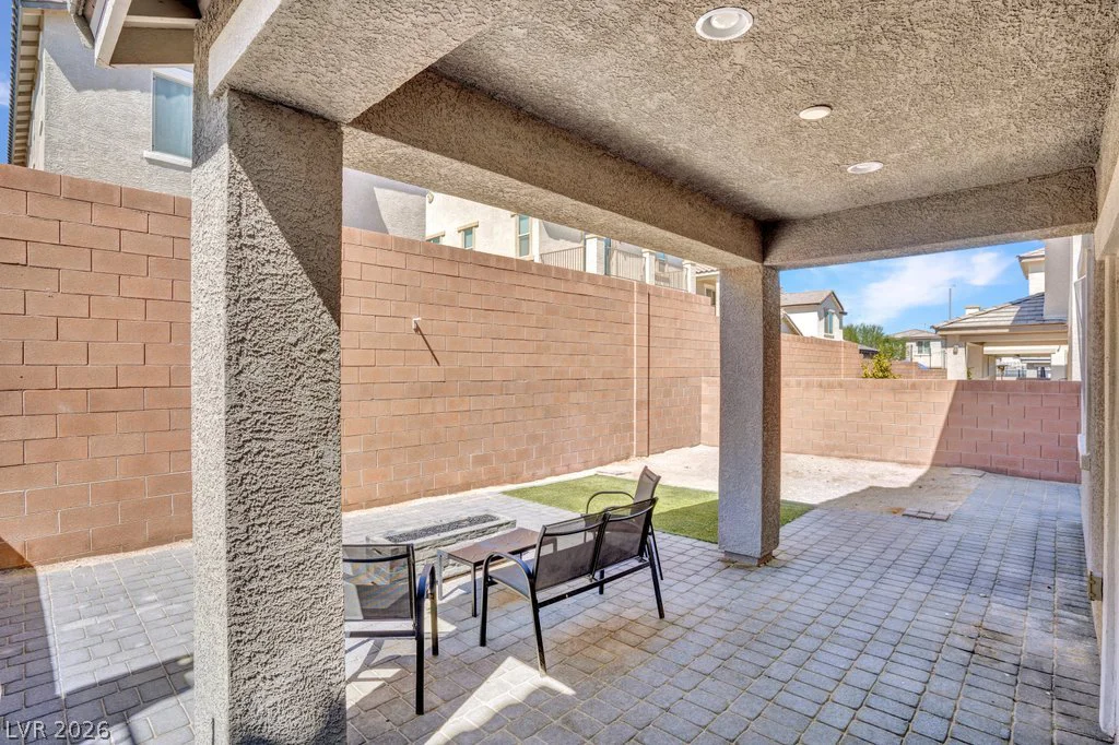 364 Free Fall, North Las Vegas, NV 89084