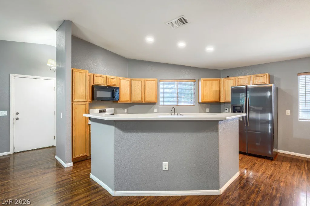 5271 Mineral Lake, Las Vegas, NV 89122