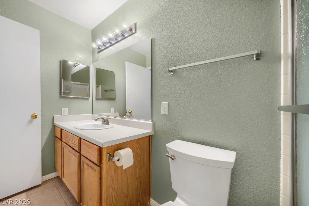 5271 Mineral Lake, Las Vegas, NV 89122