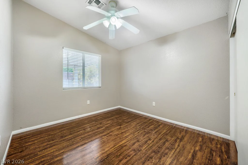 5271 Mineral Lake, Las Vegas, NV 89122