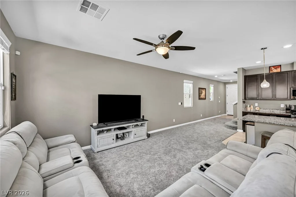 9319 Colinton, Las Vegas, NV 89178