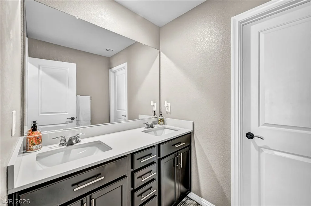 9319 Colinton, Las Vegas, NV 89178