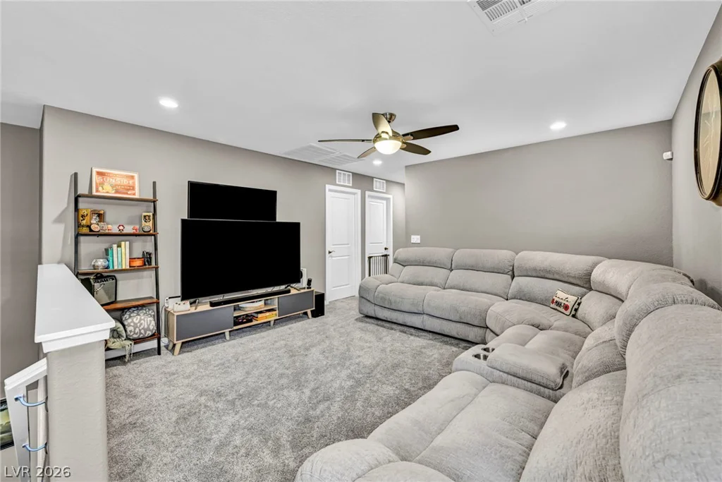 9319 Colinton, Las Vegas, NV 89178