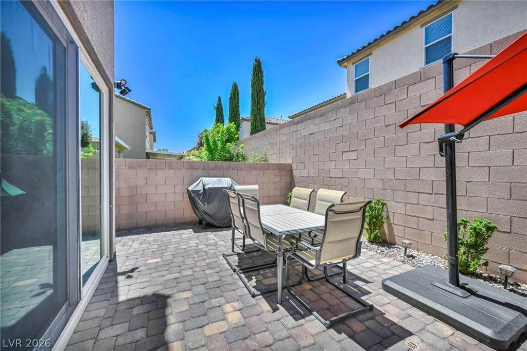 9319 Colinton, Las Vegas, NV 89178