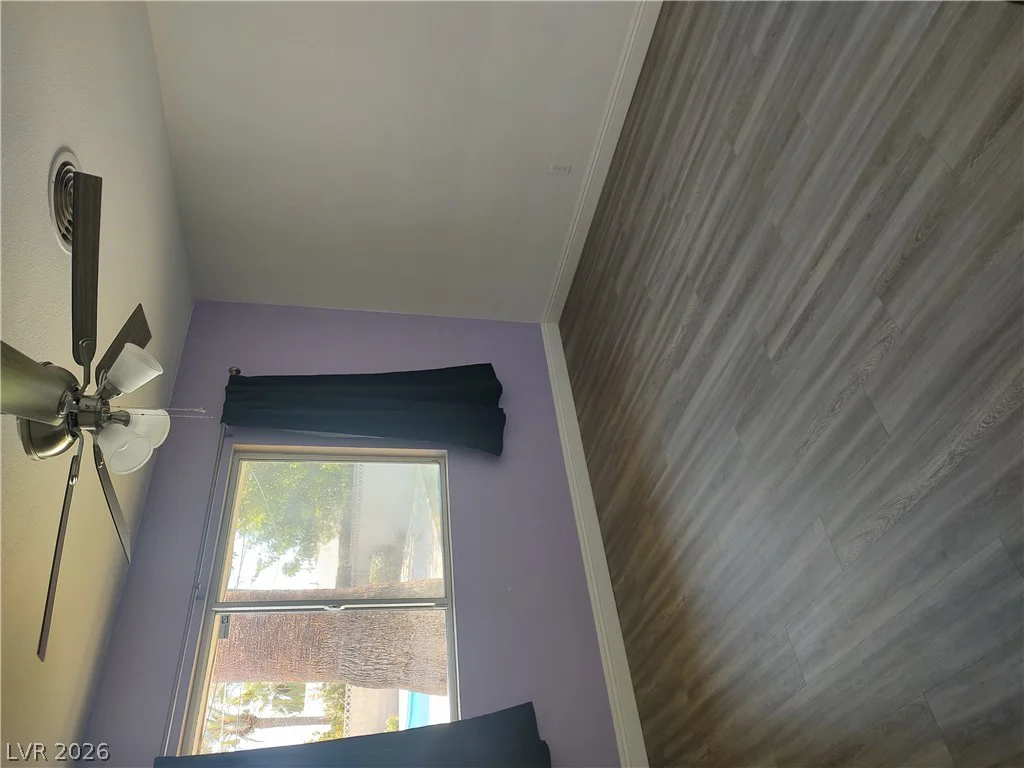 325 Park Way West, Las Vegas, NV 89106